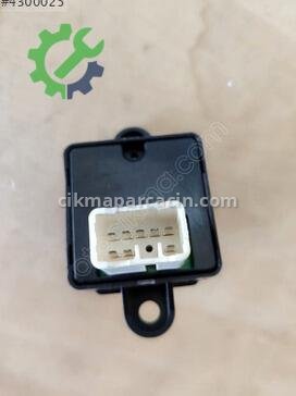 Hyundai Atos Cam Düğmesi 93570-05050 çıkma parça