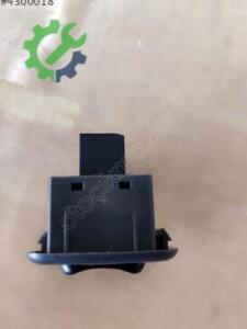 DÜĞME CAM AÇMA ATOS 98-02 ÖN SOL