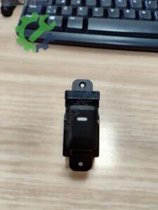 DÜĞME CAM AÇMA CERATO 12-17 ÖN SAĞ