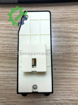 Toyota Yaris Cam Düğmesi 84820-0D040 çıkma parça