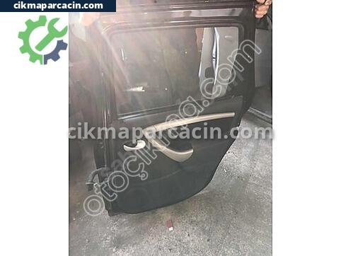 Dacia Duster Sağ Arka Kapı çıkma parça