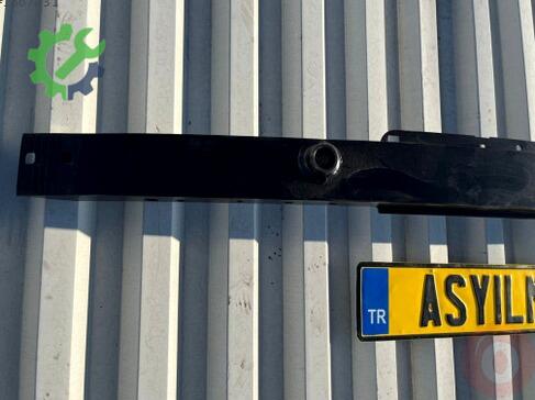 Mercedes-Benz E Serisi Ön Tampon Demiri A2076201600 çıkma parça