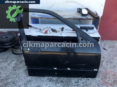 BMW 3 Serisi Sağ Ön Kapı çıkma parça