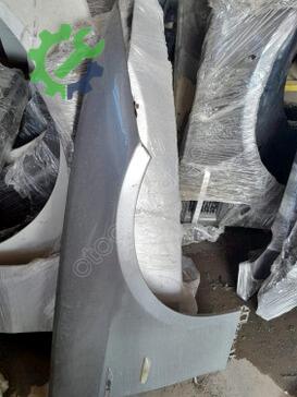 BMW 3 Serisi Sağ Çamurluk çıkma parça