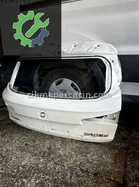 Fiat Egea Bagaj Kapağı çıkma parça