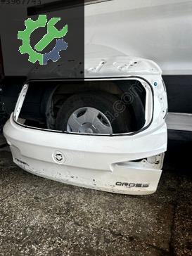 Fiat Egea Bagaj Kapağı çıkma parça