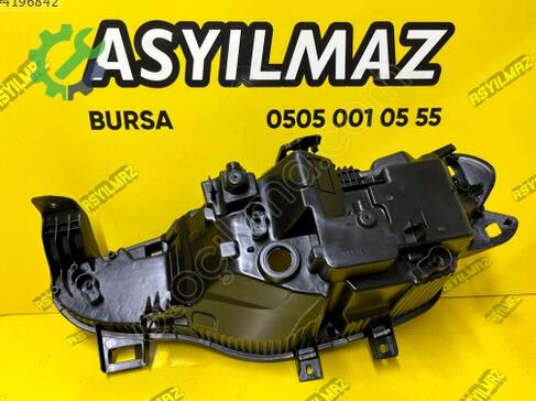 Fiat Egea Sağ Far Kasası çıkma parça