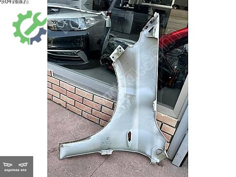 Fiat Egea Sağ Ön Çamurluk çıkma parça