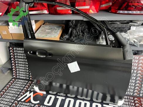 Fiat Egea Sağ Ön Kapı 52204527 çıkma parça