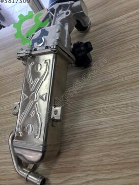 Volkswagen Passat EGR Valfi 03L131512AP çıkma parça