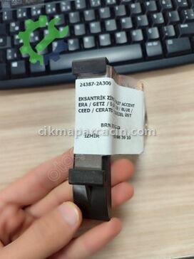 Hyundai Accent Eksantrik Mili 24387-2A300 çıkma parça
