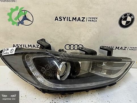 Hyundai Elantra Sağ Ön Far çıkma parça