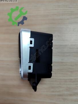 Hyundai i30 El Freni Butonu 93766-A5000-HMC çıkma parça