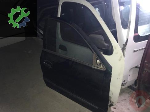 Hyundai Elantra Sağ Ön Kapı 96-01 çıkma parça