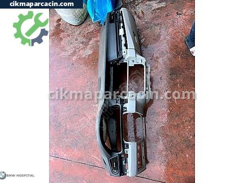 BMW 5 Serisi Torpido çıkma parça