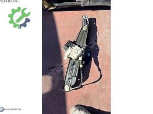 F10 CAM SİLECEK MOTORU (ORJİNAL)