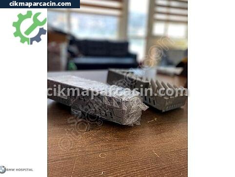 BMW 1 Serisi Amfi çıkma parça