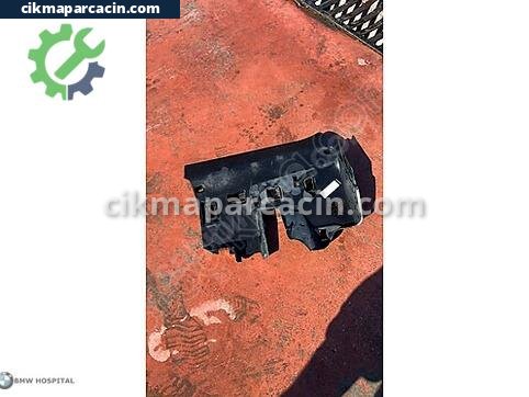 BMW 5 Serisi Göğüslük çıkma parça