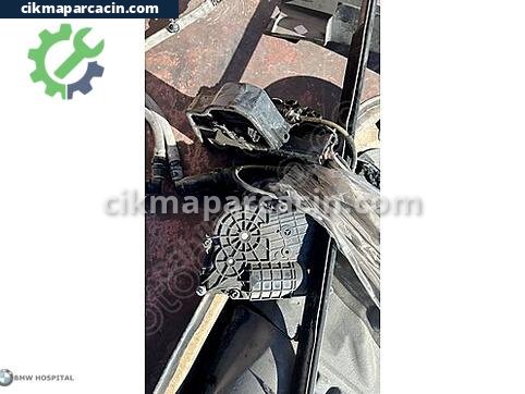 BMW 5 Serisi Sol Arka Kapı Kilidi çıkma parça