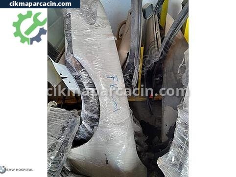 BMW 5 Serisi Sol Çamurluk çıkma parça
