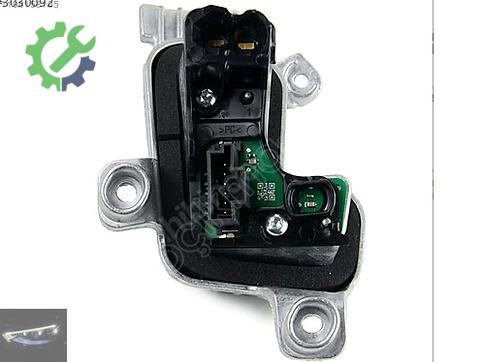 BMW 3 Serisi Far Beyni 61117419619 çıkma parça