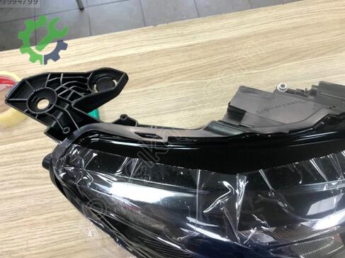 Peugeot 308 Sağ Ön Far 9833036180 çıkma parça