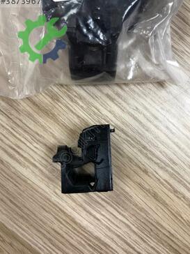 Hyundai i20 Far Braketi 64172-A4000 çıkma parça