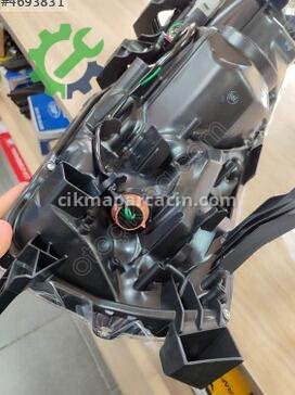 Toyota Corolla Sol Ön Far 81170-02E70 çıkma parça