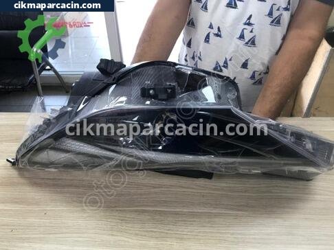 Hyundai Elantra Sol Ön Far çıkma parça