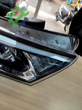 Hyundai i20 Sağ Ön Far 92102-Q0100 çıkma parça