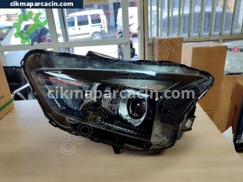 Hyundai Bayon Sol Ön Far çıkma parça