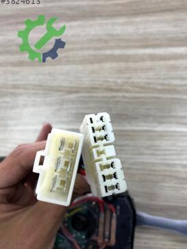 Suzuki Carry Sinyal Kolu 37400-83400 çıkma parça