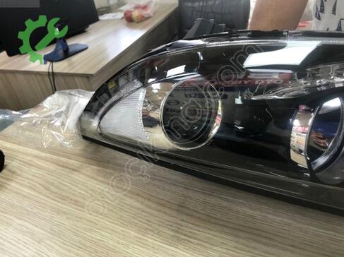 Kia Sportage Sol Ön Far 92101-3U250 çıkma parça
