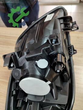 Toyota Yaris Sol Ön Far 81170-0D320 çıkma parça