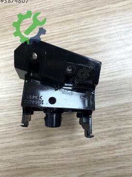 Toyota Corolla Far Yıkama Kapağı 85208-02100 çıkma parça