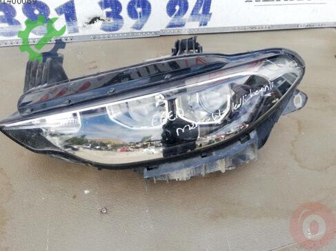 Fiat Egea Mercekli Far çıkma parça