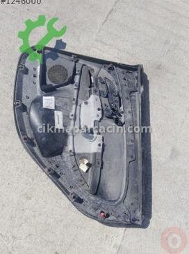 Fiat Linea Kapı Döşemesi çıkma parça