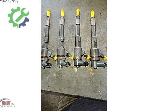 Fiat Fiorino Enjektör 0445110938 çıkma parça