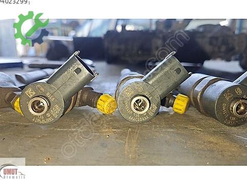 Fiat Fiorino Enjektör 0445110938 çıkma parça