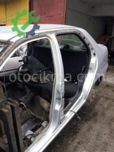 Fiat Albea arka çamurluk hatasız orjinal çıkma