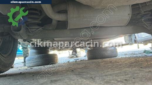 Fiat Albea Arka Dingil çıkma parça
