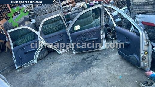 Fiat Albea Kapı Döşemesi çıkma parça