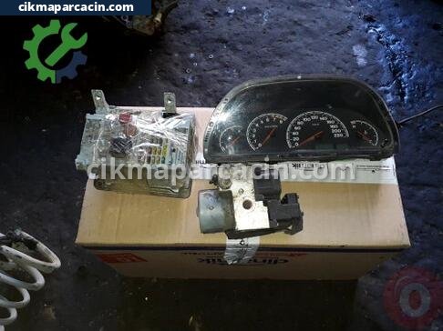 Fiat Albea Gösterge Çerçevesi çıkma parça