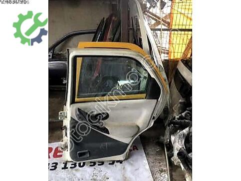 Fiat Albea Sağ Arka Kapı çıkma parça