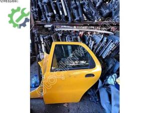 Fiat Albea İçin Sol Arka Kapı – Oto Çıkma Parçalar