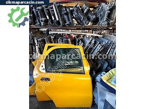 Fiat Albea Sağ Arka Kapı çıkma parça