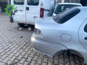 Fiat Albea sağ arka çamurluk çıkma orijinal