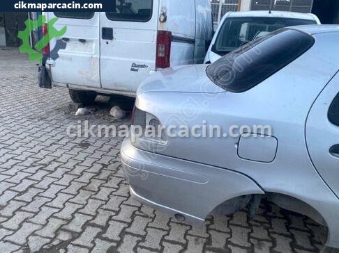 Fiat Albea Sağ Arka Çamurluk çıkma parça
