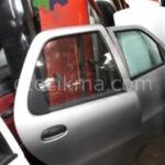 Fiat albea sağ arka  kapi orjinal