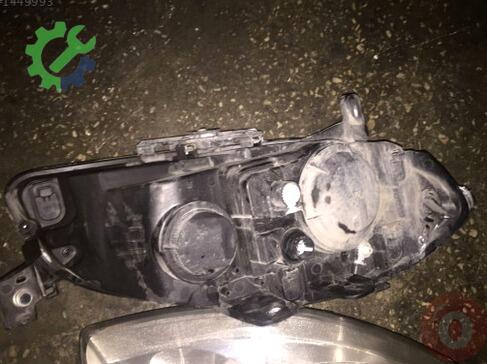 Fiat Linea Sağ Ön Far çıkma parça